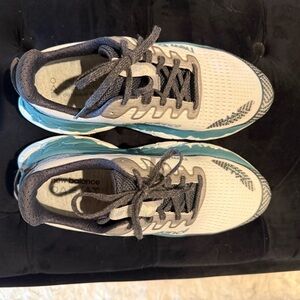 New Balance White and Gray Athletic Sneakers